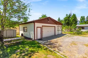 9035 Pepperidge Ln SE, Yelm, WA 98597 - Photo 18