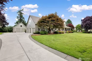 25715 NE 74th Ct, Battle Ground, WA 98604 - Photo 2