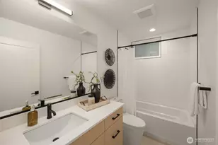 825 A 17th Ave, Seattle, WA 98144 - Photo 16