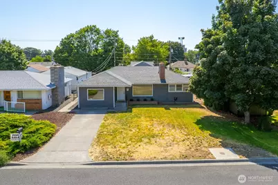 36 F Street SW, Ephrata, WA 98823 - Photo 1