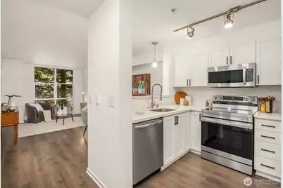 111 108th Avenue NE #B104, Bellevue, WA 98004 - Photo 6