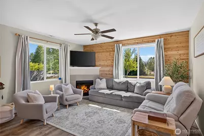 3289 Loch Ness Loop, Mount Vernon, WA 98273 - Photo 10