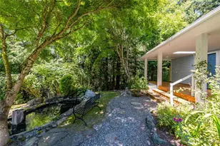 18915 Cascade Ridge Ct, Mount Vernon, WA 98274 - Photo 4