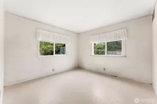 15324 50th Street E, Sumner, WA 98390 - Photo 16
