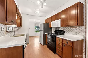15324 50th Street E, Sumner, WA 98390 - Photo 8