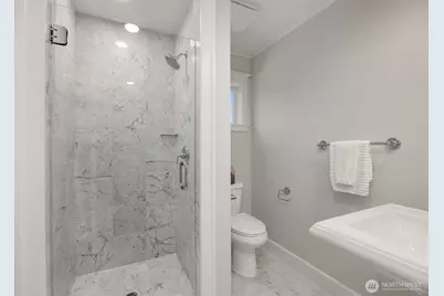 525 W Prospect Street #A, Seattle, WA 98119 - Photo 22