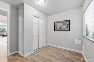 12543 NE 23rd Pl, Bellevue, WA 98005 - Photo 22
