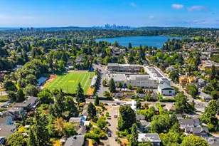8509 Burke Ave N, Seattle, WA 98103 - Photo 40