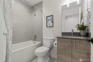 4218 Latona Ave NE, Seattle, WA 98105 - Photo 22