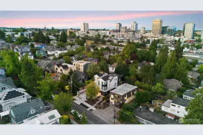 4218 Latona Avenue NE #2, Seattle, WA 98105 - Photo 40