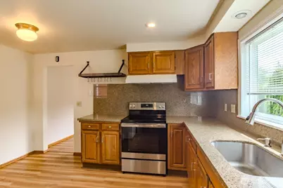 9017 5th Avenue NE, Seattle, WA 98115 - Photo 12