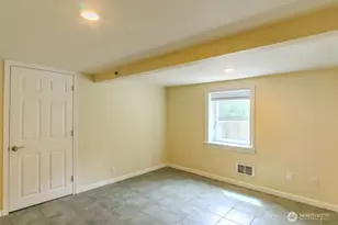 9017 5th Ave NE, Seattle, WA 98115 - Photo 22