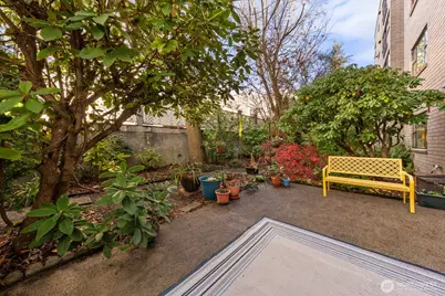 912 3rd Avenue W #101, Seattle, WA 98119 - Photo 4