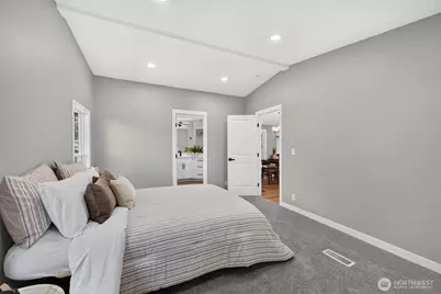 12417 207th Avenue E, Bonney Lake, WA 98391 - Photo 8