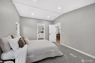 12417 207 Ave E, Bonney Lake, WA 98391 - Photo 8