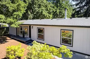 12417 207 Ave E, Bonney Lake, WA 98391 - Photo 2