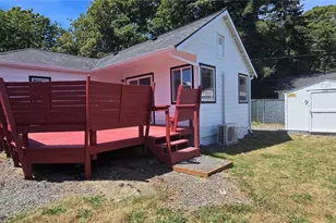 511 E 4th St, Port Angeles, WA 98362 - Photo 4