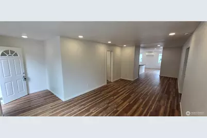 511 E Fourth Street, Port Angeles, WA 98362 - Photo 6