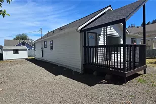 511 E 4th St, Port Angeles, WA 98362 - Photo 2