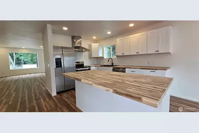 511 E Fourth Street, Port Angeles, WA 98362 - Photo 22