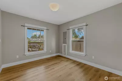1044 Park Street, Woodland, WA 98674 - Photo 18
