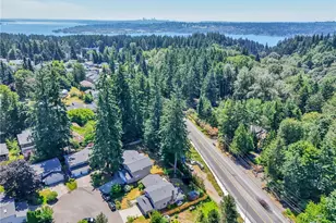 12721 NE 79th Ct, Kirkland, WA 98034 - Photo 2