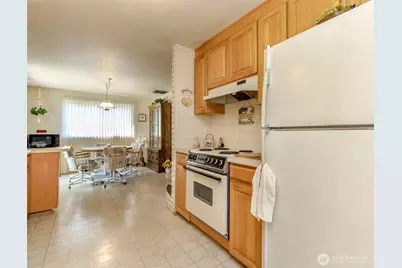 31244 9th Avenue S, Federal Way, WA 98003 - Photo 10