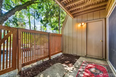 4805 180th Street SW #F102, Lynnwood, WA 98037 - Photo 16