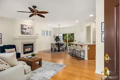 13273 Sun Break Way NE, Redmond, WA 98053 - Photo 2