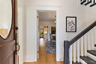 4048 37th Ave S, Seattle, WA 98118 - Photo 4