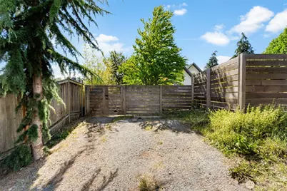 4048 37th Avenue S, Seattle, WA 98118 - Photo 36