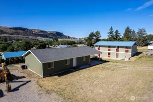109 C St, Grand Coulee, WA 99133 - Photo 38