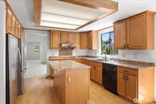 1427 100th Street SW, Everett, WA 98204 - Photo 8