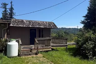 13722 Center Rd, Quilcene, WA 98376 - Photo 4