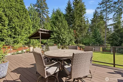11720 201st Place NE, Redmond, WA 98053 - Photo 36