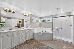 25817 NE 4th Pl, Sammamish, WA 98074 - Photo 24