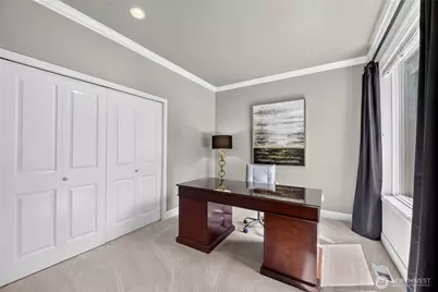 25817 NE 4th Place, Sammamish, WA 98074 - Photo 18