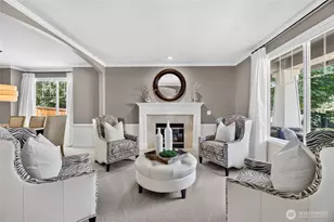 25817 NE 4th Pl, Sammamish, WA 98074 - Photo 4