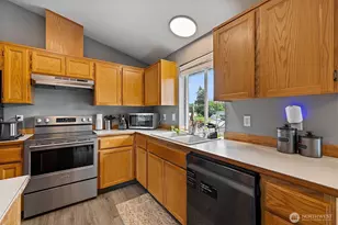120 165th St S, Spanaway, WA 98387 - Photo 10