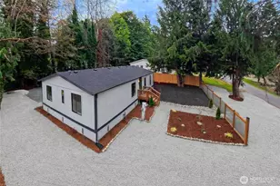 11 NE Davey Jones Ct, Belfair, WA 98528 - Photo 2
