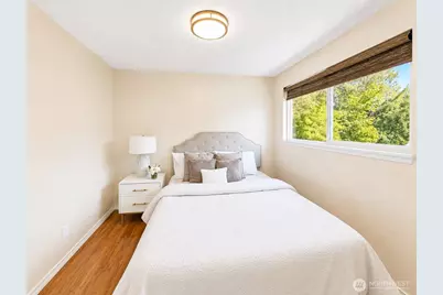 6950 24th Avenue SW, Seattle, WA 98106 - Photo 14