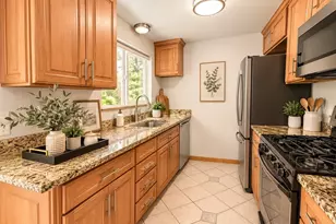 6950 24th Ave SW, Seattle, WA 98106 - Photo 10