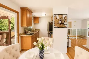 6950 24th Ave SW, Seattle, WA 98106 - Photo 8