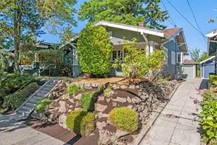 4754 4th Ave NE, Seattle, WA 98105 - Photo 1