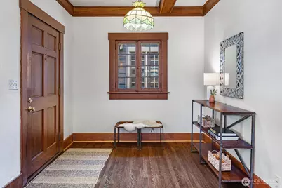 4754 4th Avenue NE, Seattle, WA 98105 - Photo 6