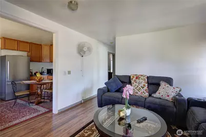 4120 Renton Avenue S, Seattle, WA 98108 - Photo 8