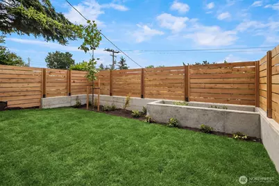 3442 13th Avenue W #A, Seattle, WA 98119 - Photo 32