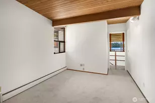 4835 Forest Ave SE, Mercer Island, WA 98040 - Photo 14