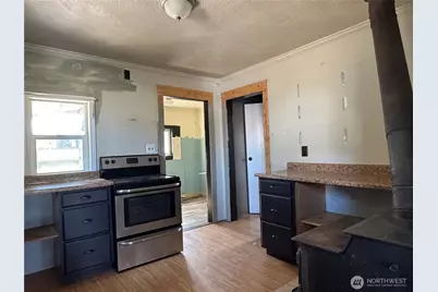 4727 Ocean Beach Highway, Longview, WA 98632 - Photo 12
