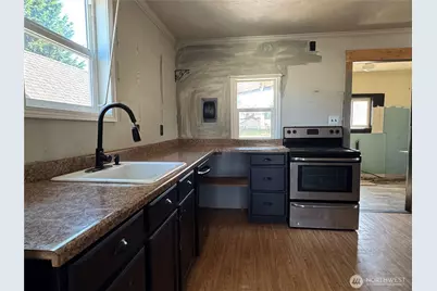 4727 Ocean Beach Highway, Longview, WA 98632 - Photo 10